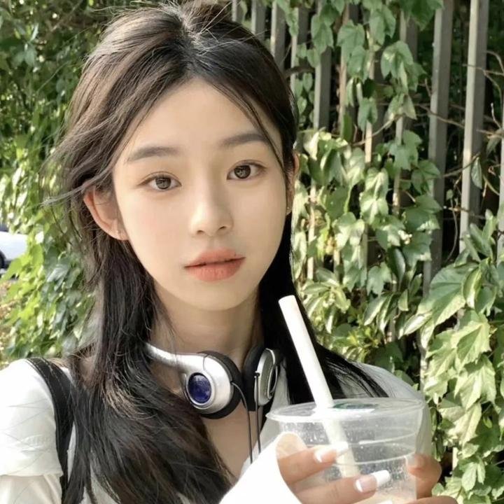 我的女神室友斗娜